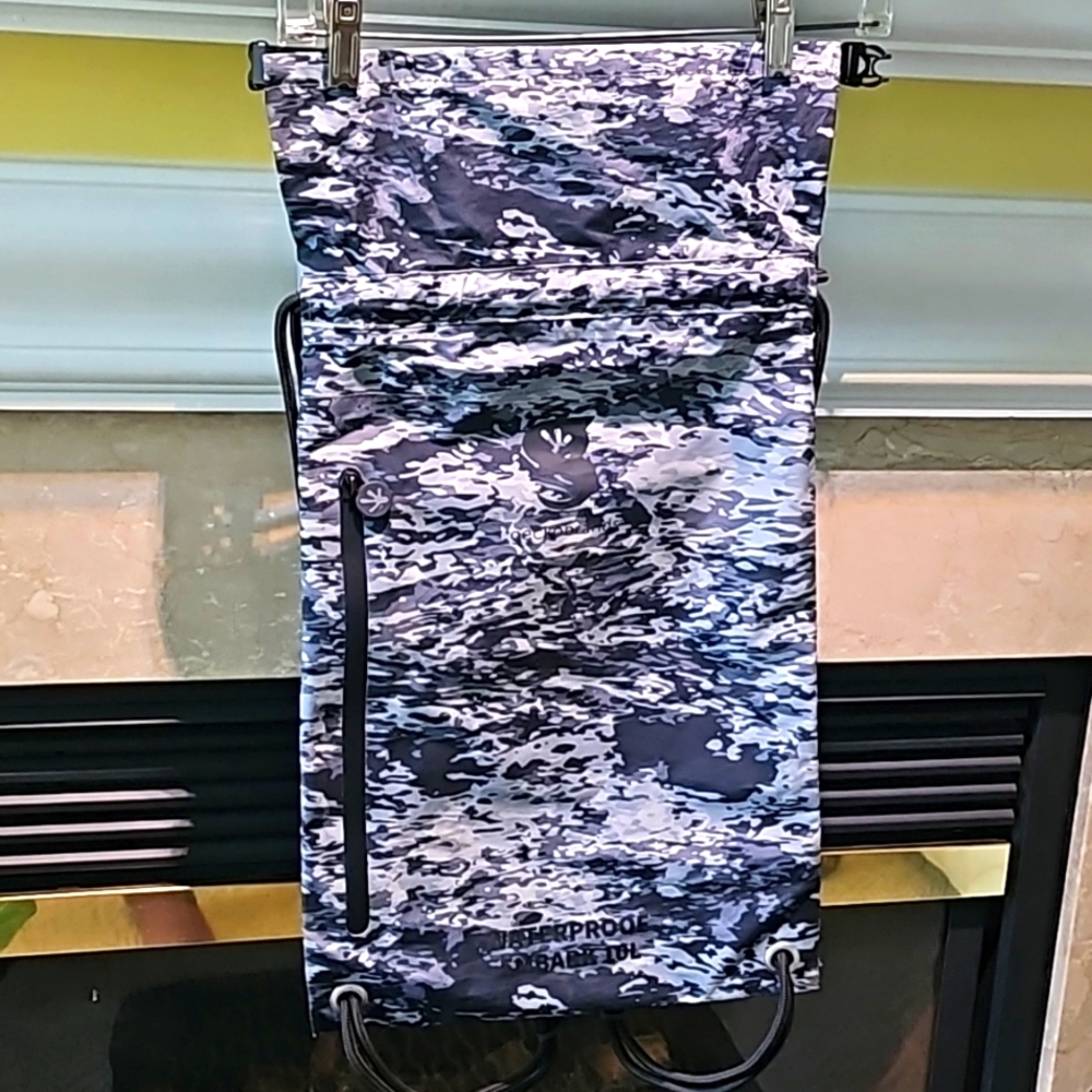 Dry Bag by geckobrands Drawstring Backpack